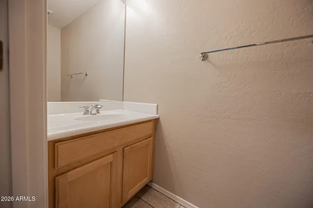 $2,595 | 522 North Kimberlee Way, Chandler, AZ 85225