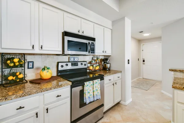 $387,699 | 276 Murcia Drive, Unit 313, Jupiter, FL 33458