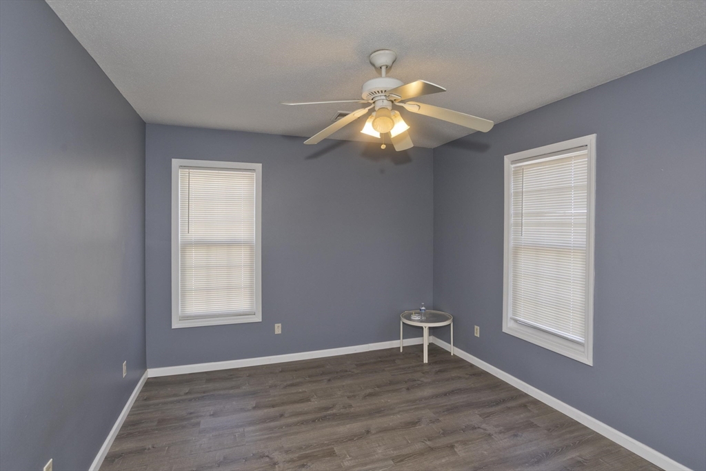 33 Baldwin Street, Unit 1 West Springfield, MA 01089 - Photo 12 of 29
