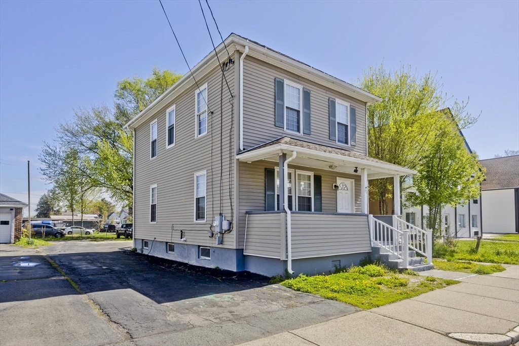 33 Baldwin Street, Unit 1 West Springfield, MA 01089 - Photo 2 of 29