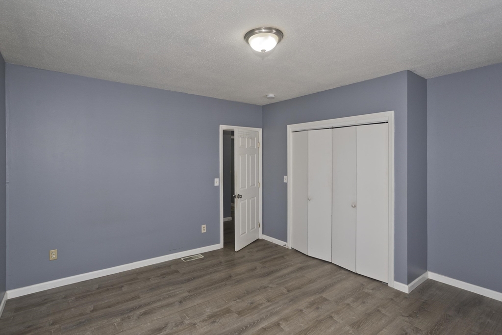 33 Baldwin Street, Unit 1 West Springfield, MA 01089 - Photo 22 of 29