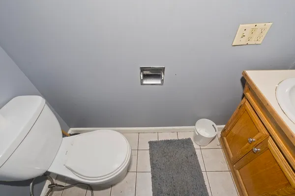 $2,550 | 33 Baldwin Street, Unit 1, West Springfield, MA 01089