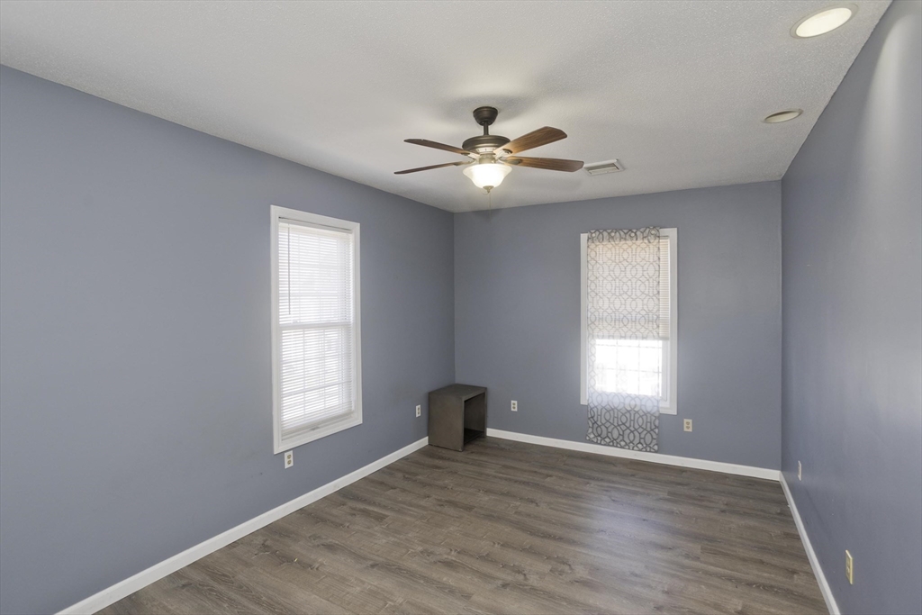 33 Baldwin Street, Unit 1 West Springfield, MA 01089 - Photo 28 of 29