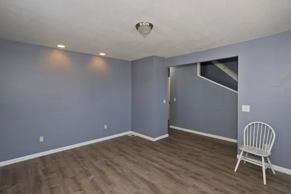 $2,550 | 33 Baldwin Street, Unit 1, West Springfield, MA 01089