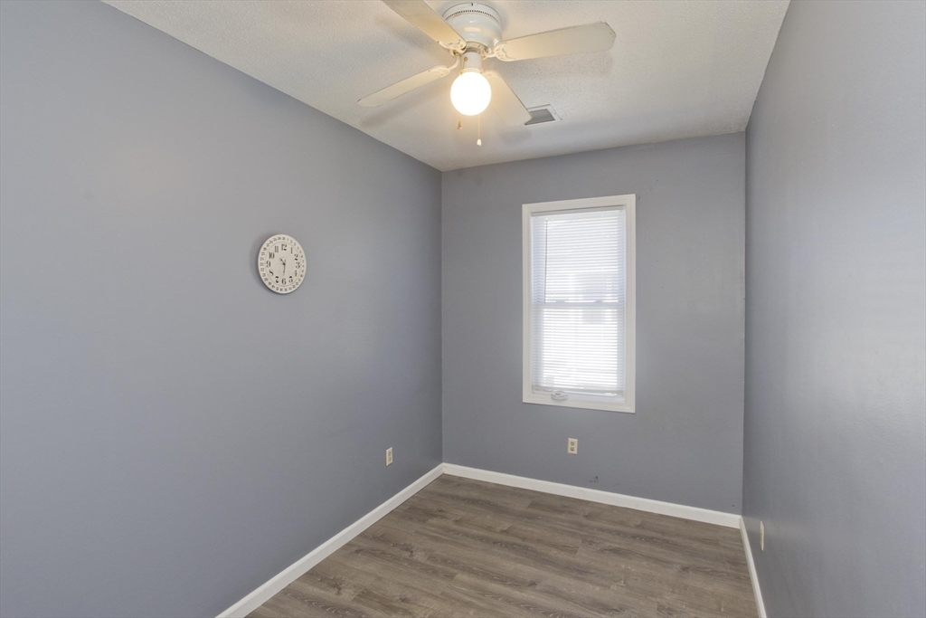 33 Baldwin Street, Unit 1 West Springfield, MA 01089 - Photo 10 of 29