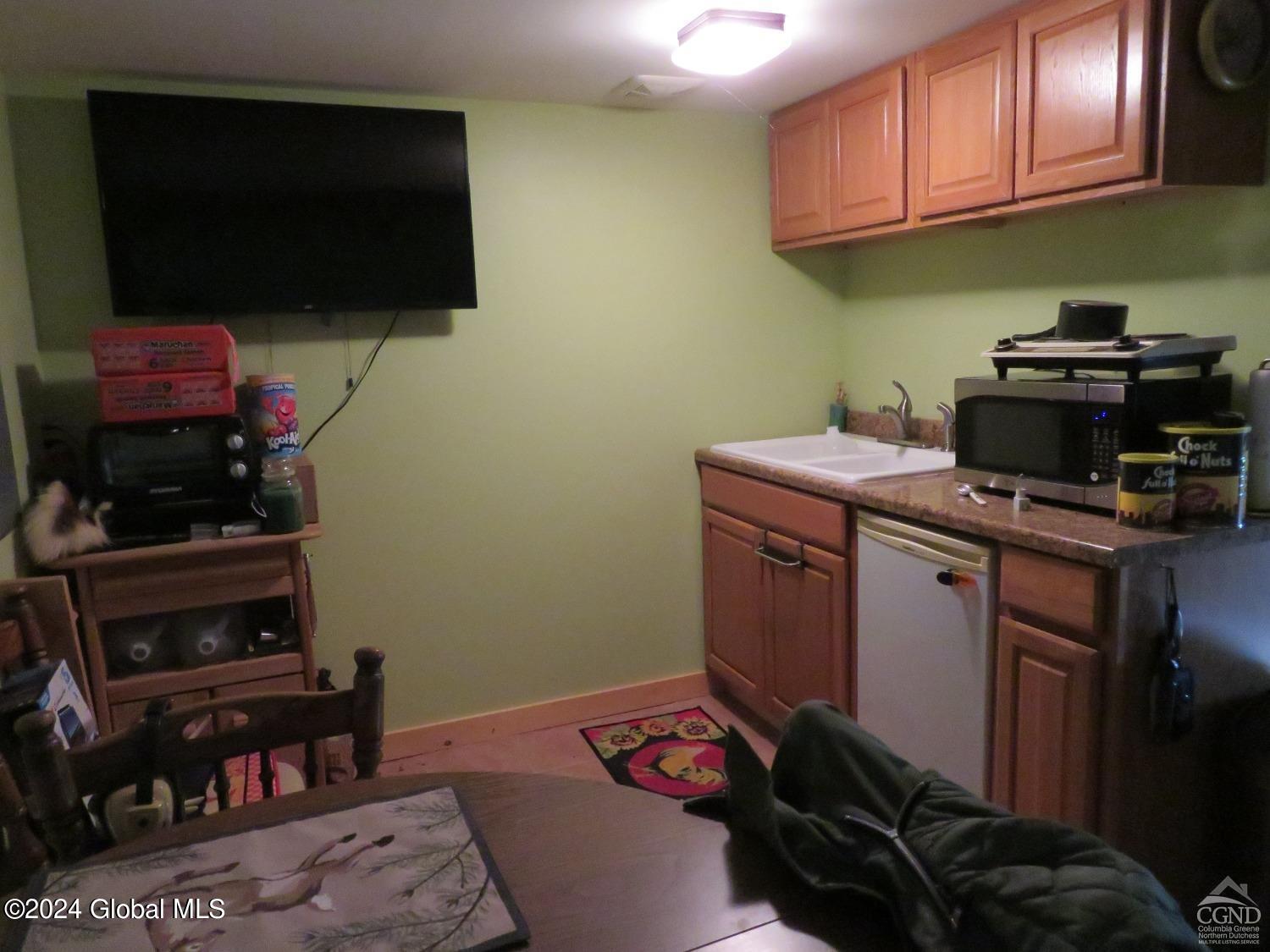 598 High Point Road Berne, NY 12122 - Photo 6 of 14 highpoint7