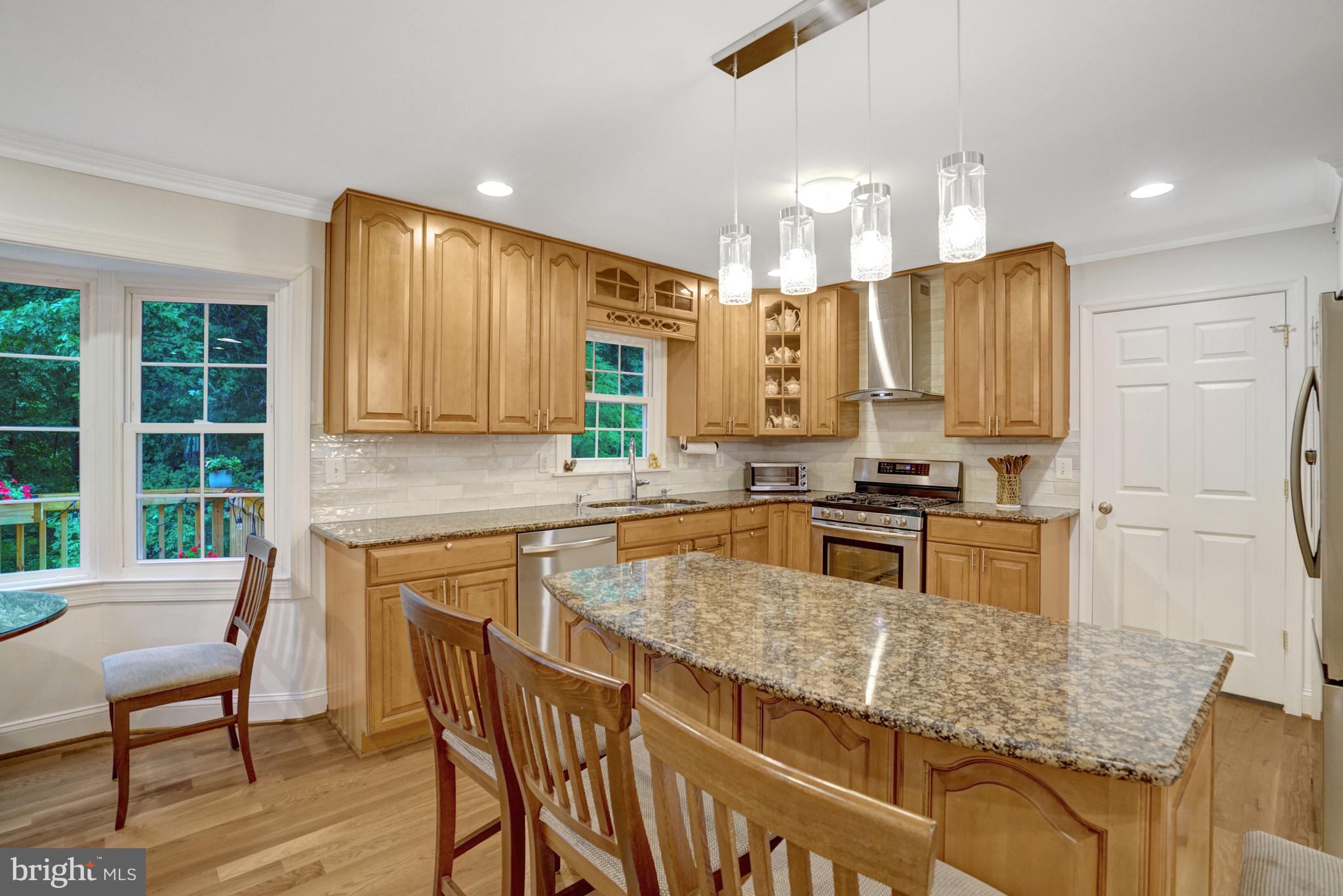 8304 Five Gates Road Annandale, VA 22003 - Photo 25 of 91