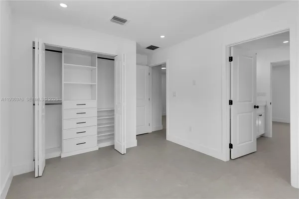 $1,350,000 | 6421 Southwest 59th Avenue, South Miami, FL 33143