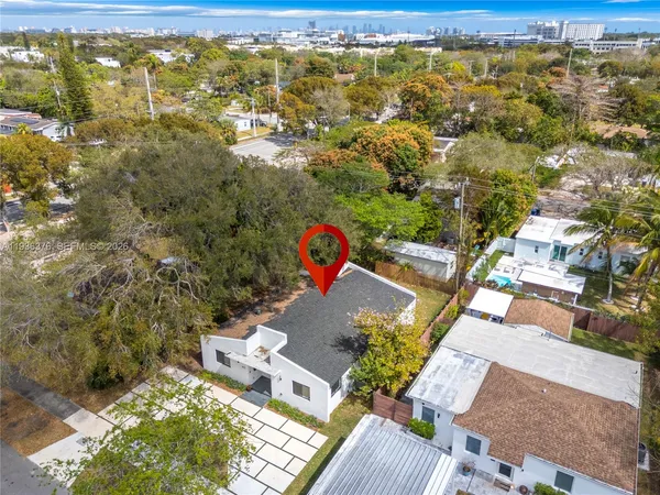 $1,350,000 | 6421 Southwest 59th Avenue, South Miami, FL 33143