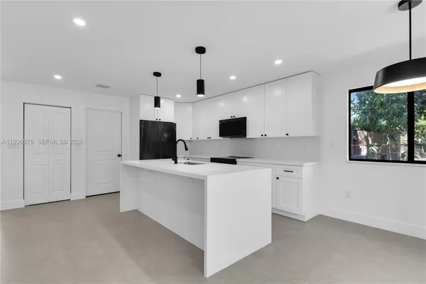 $1,350,000 | 6421 Southwest 59th Avenue, South Miami, FL 33143