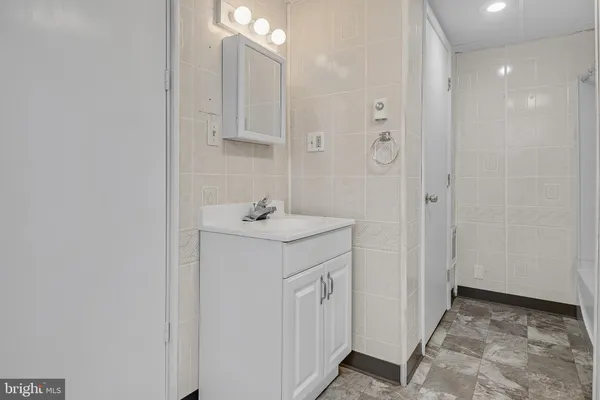 $995 | 440 Market Street, New Cumberland, PA 17070