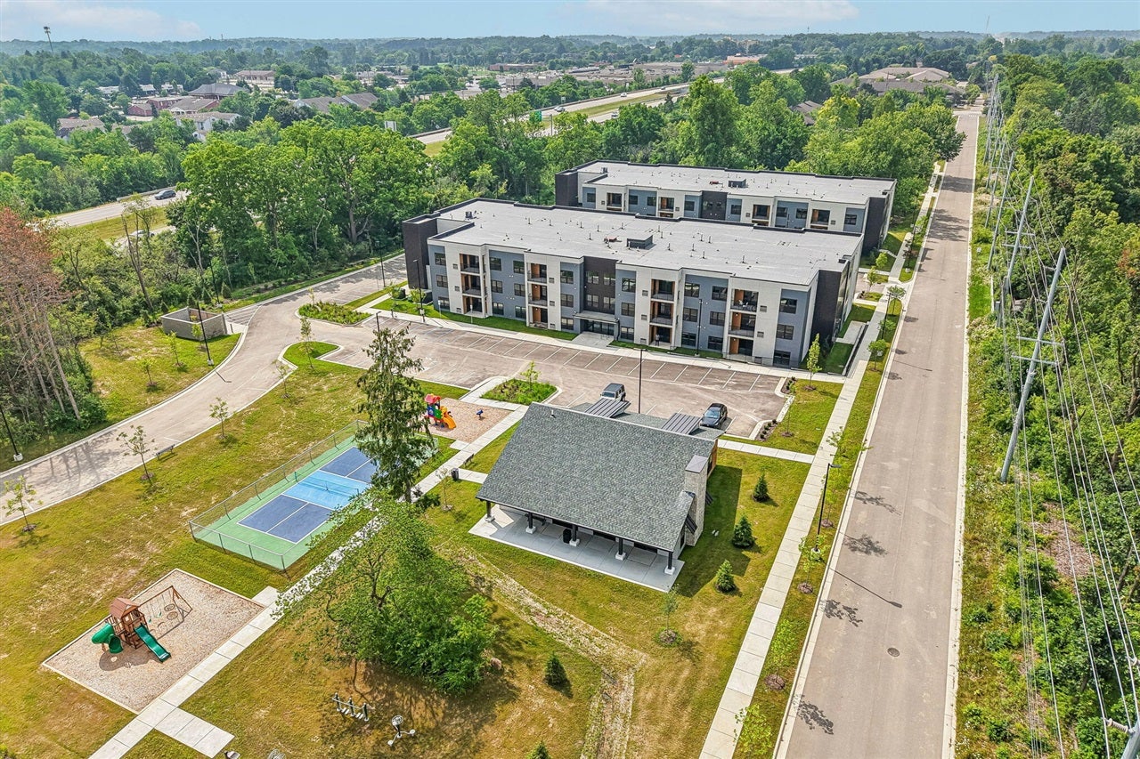2675 Burton Road, Unit : 206 Ann Arbor, MI 48104 - Photo 61 of 61 Gallery Image 61
