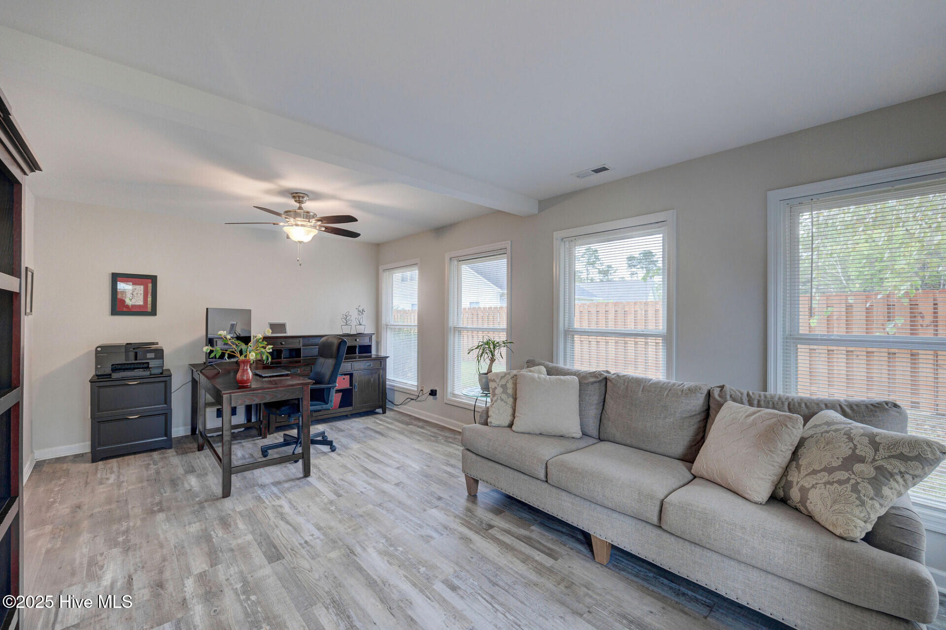 124 Holly Tree Lane Hampstead, NC 28443 - Photo 14 of 25 124HollyTreeLn_61725_14