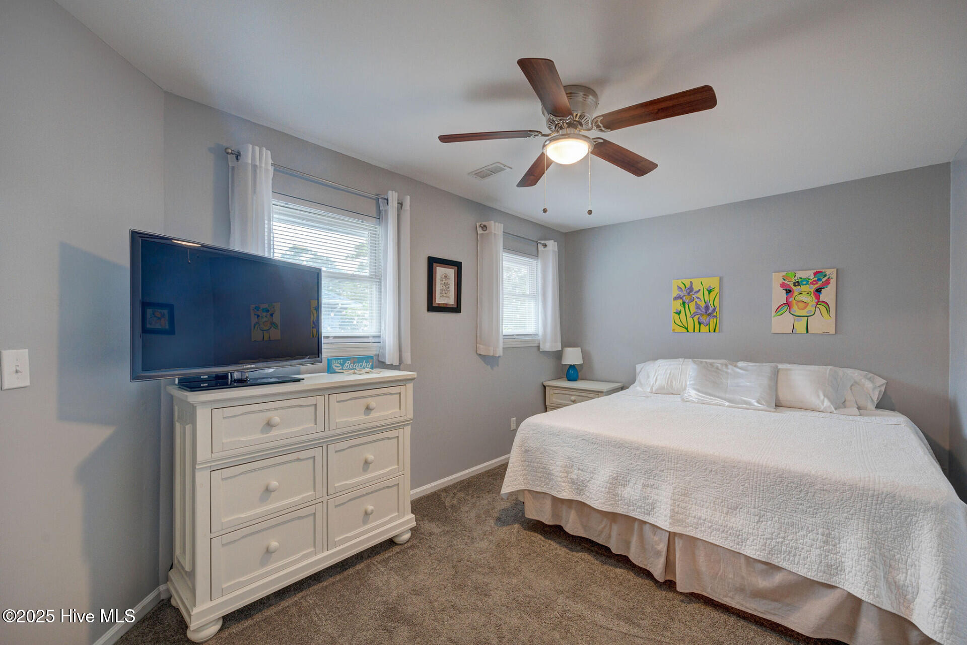 124 Holly Tree Lane Hampstead, NC 28443 - Photo 19 of 25 124HollyTreeLn_61725_19