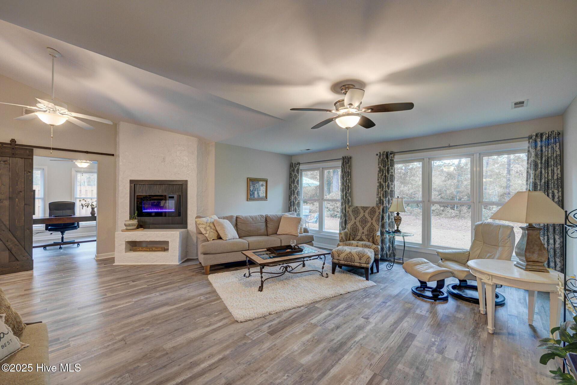 124 Holly Tree Lane Hampstead, NC 28443 - Photo 5 of 25 124HollyTreeLn_61725_5