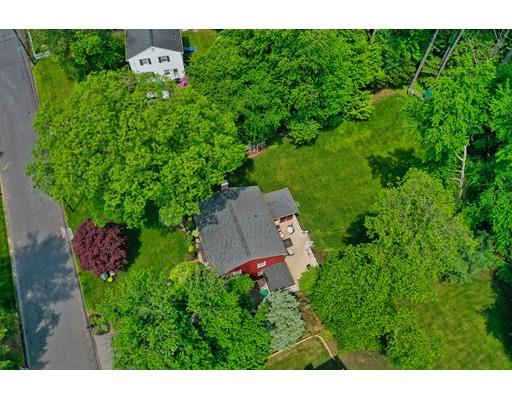 11 Barnum Road Burlington, MA 01803 - Photo 4 of 30 Gallery Image 4