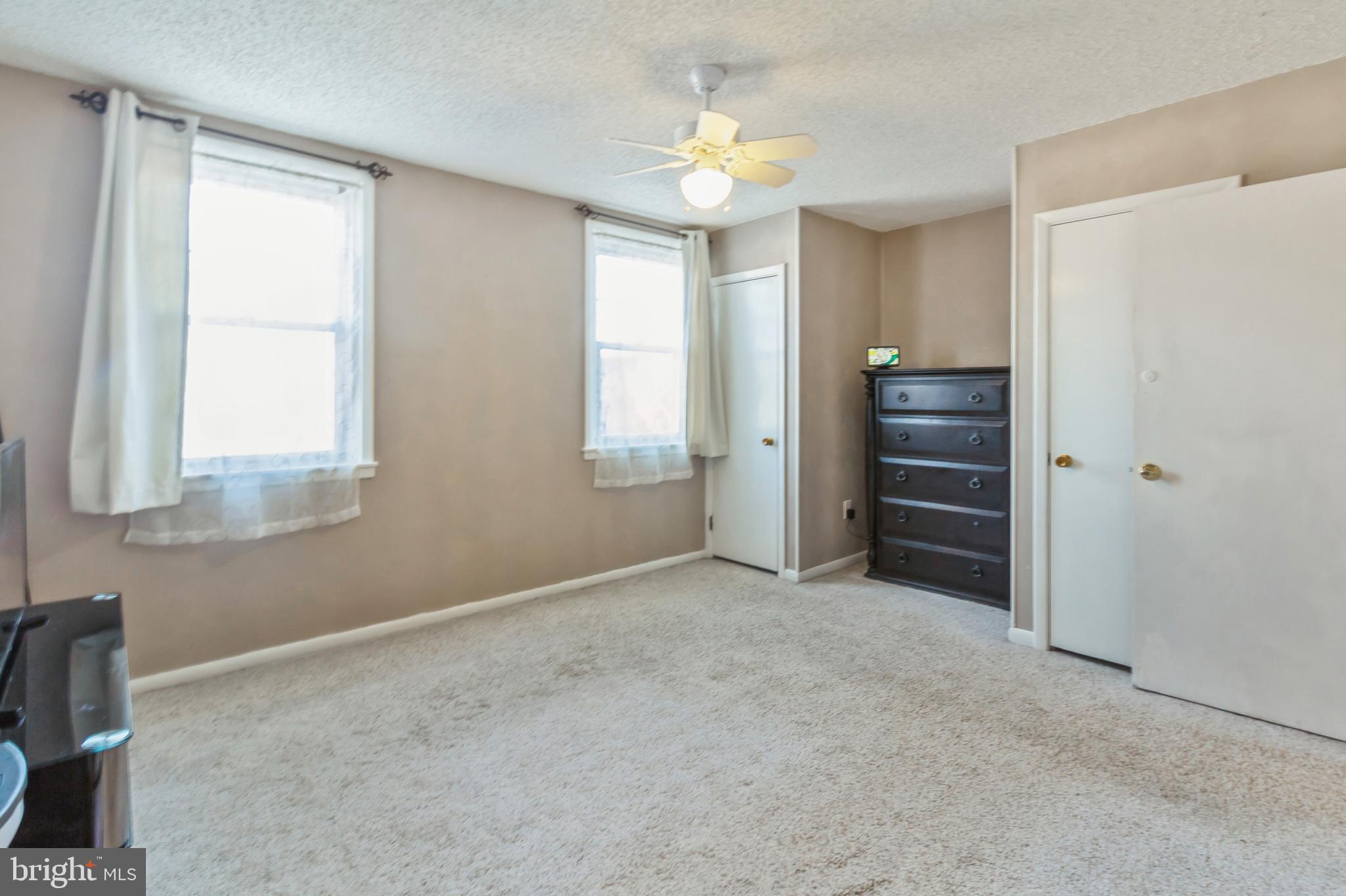 712 Ripley Street Philadelphia, PA 19111 - Photo 11 of 25 Gallery Image 11