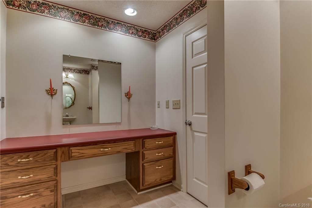 406 General Griffith Circle Rutherfordton, NC 28139 - Photo 19 of 32