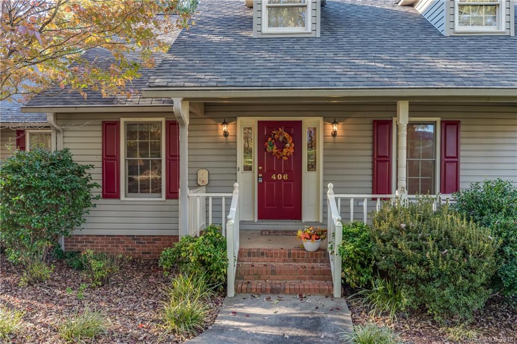 406 General Griffith Circle Rutherfordton, NC 28139 - Photo 3 of 32