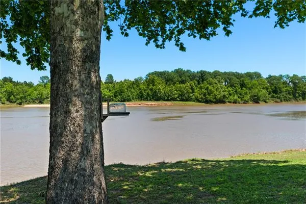 $6,500 | 2000 Industrial Site Road, Boyce, LA 71409