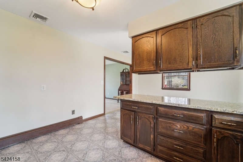 14 Scott Road Franklin, NJ 07416 - Photo 18 of 46