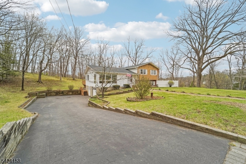 14 Scott Road Franklin, NJ 07416 - Photo 4 of 46