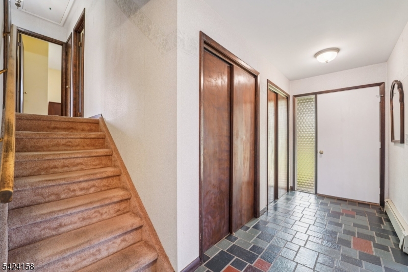 14 Scott Road Franklin, NJ 07416 - Photo 10 of 46