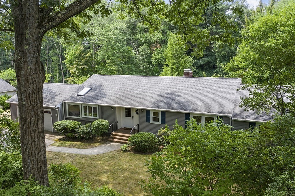 133 Hidden Road Andover, MA 01810 - Photo 1 of 37
