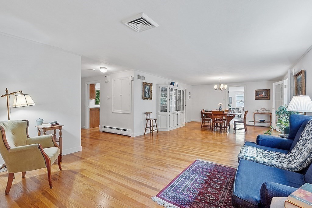 133 Hidden Road Andover, MA 01810 - Photo 11 of 37