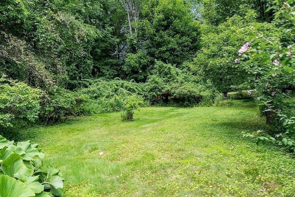 133 Hidden Road Andover, MA 01810 - Photo 31 of 37