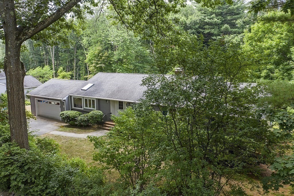 133 Hidden Road Andover, MA 01810 - Photo 34 of 37