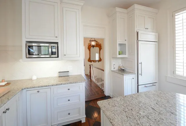 $4,500 | 61 Queen Street, Unit B, Charleston, SC 29401