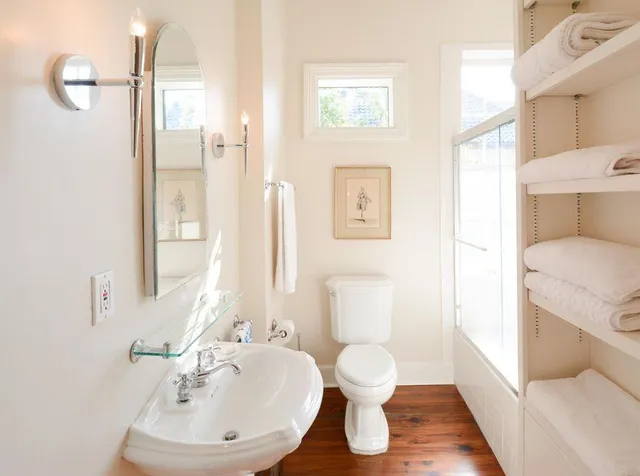 $4,500 | 61 Queen Street, Unit B, Charleston, SC 29401