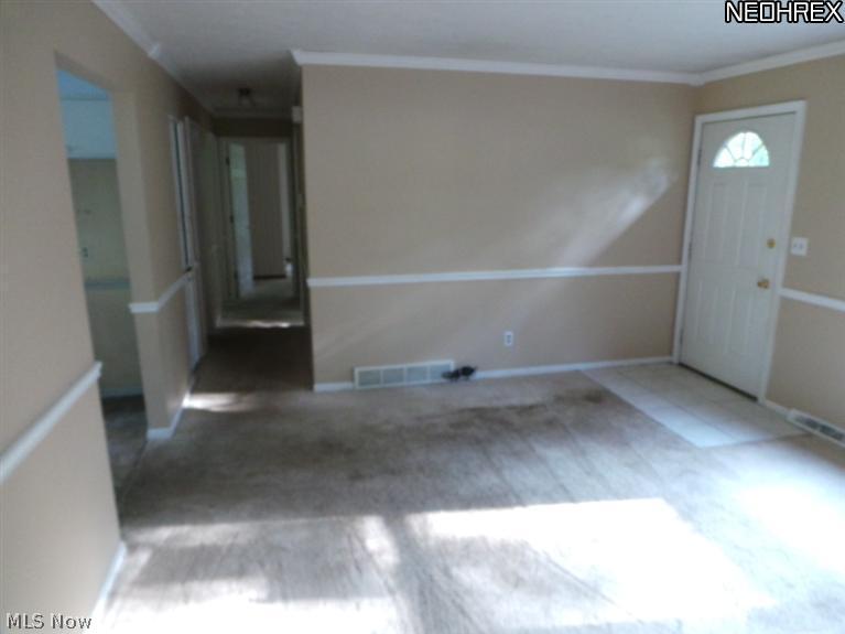 2971 Long Road Akron, OH 44312 - Photo 5 of 10