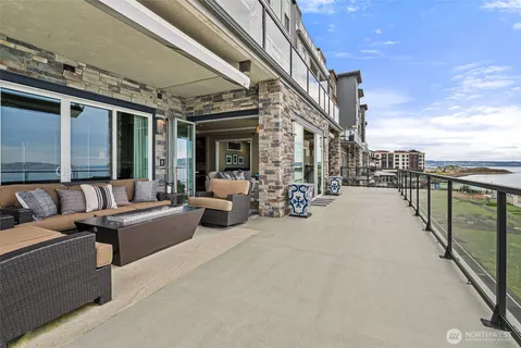$1,998,000 | 5105 Grand Loop, Unit 401, Tacoma, WA 98407