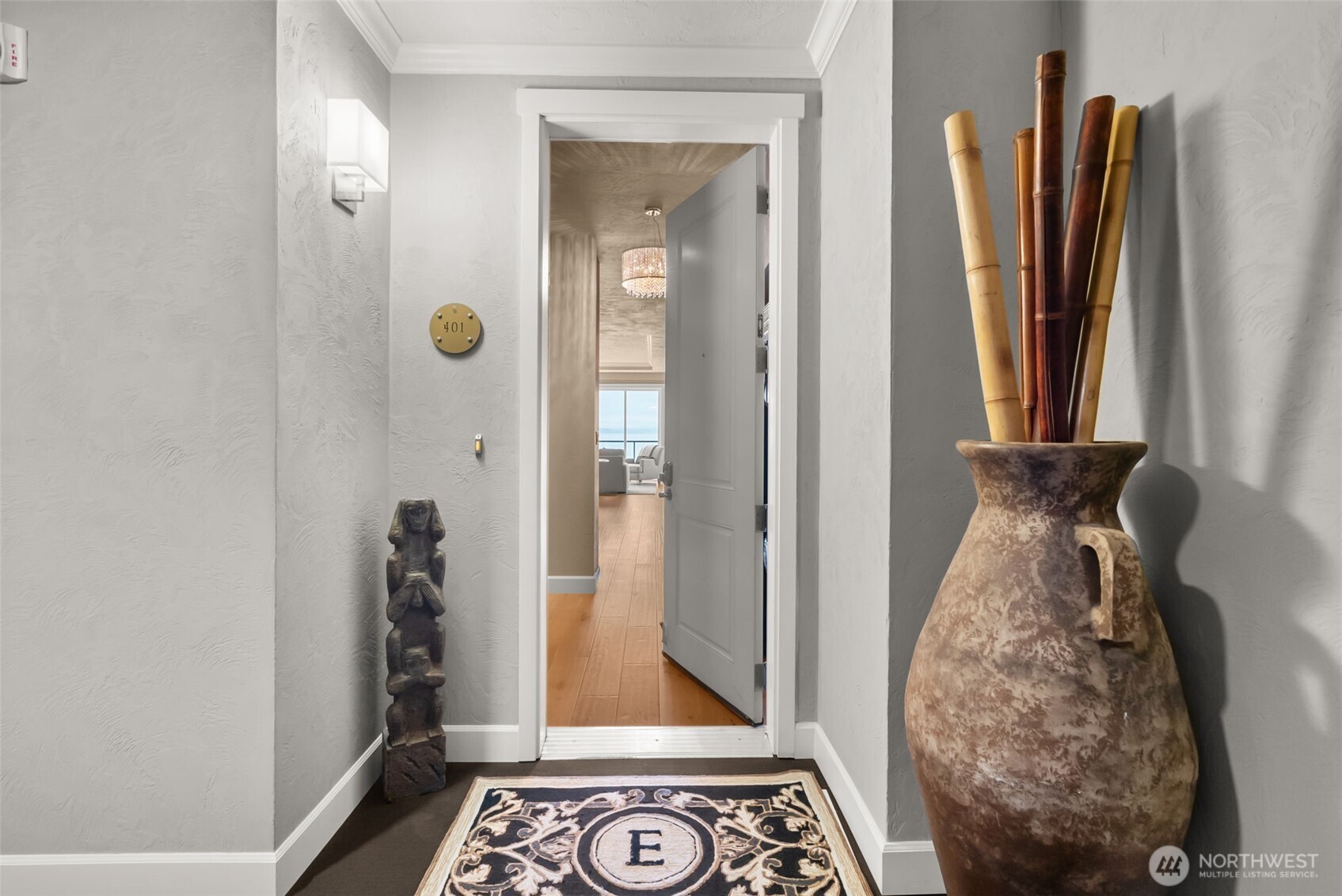 5105 Grand Loop, Unit 401 Tacoma, WA 98407 - Photo 4 of 40