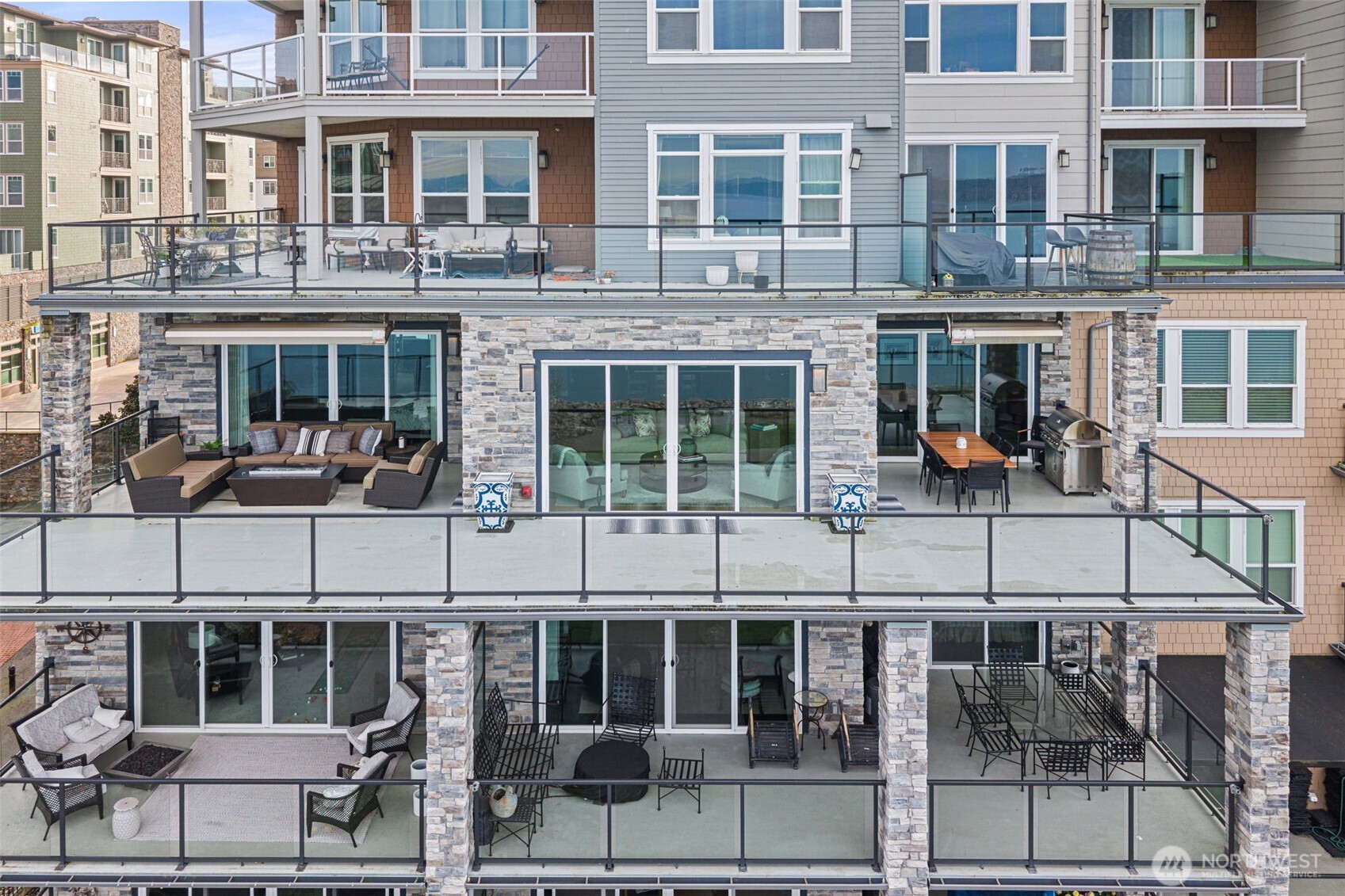 5105 Grand Loop, Unit 401 Tacoma, WA 98407 - Photo 8 of 40