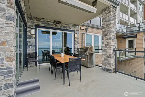 $1,998,000 | 5105 Grand Loop, Unit 401, Tacoma, WA 98407