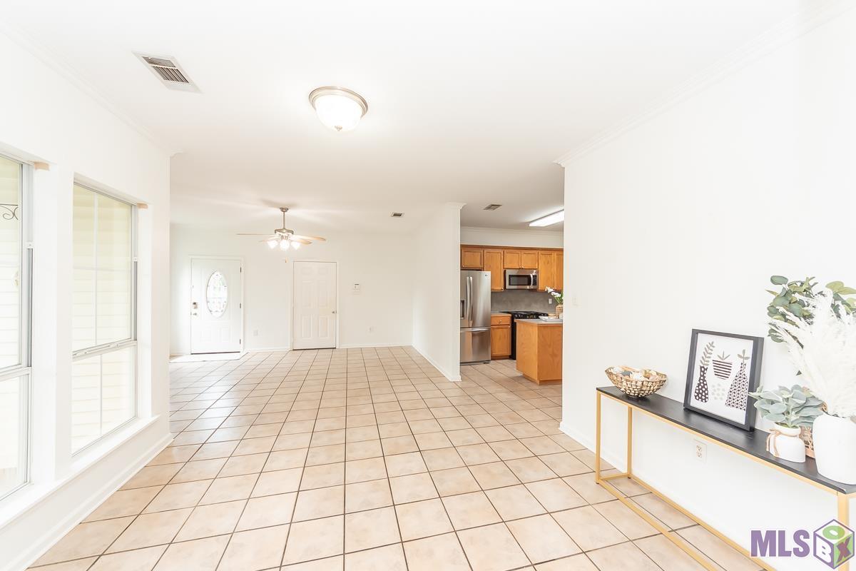 9382 Pecan Tree Drive Baton Rouge, LA 70810 - Photo 6 of 19 Gallery Image 6