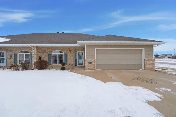 N194 Eastowne Lane, Appleton, WI 54915
