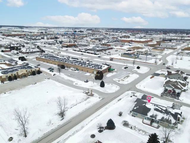 $329,900 | N194 Eastowne Lane, Appleton, WI 54915