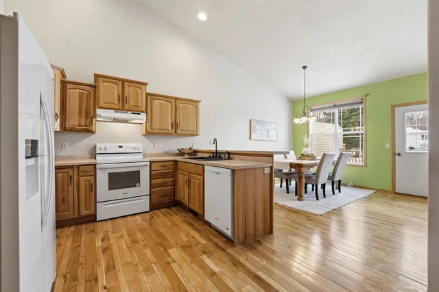 $329,900 | N194 Eastowne Lane, Appleton, WI 54915