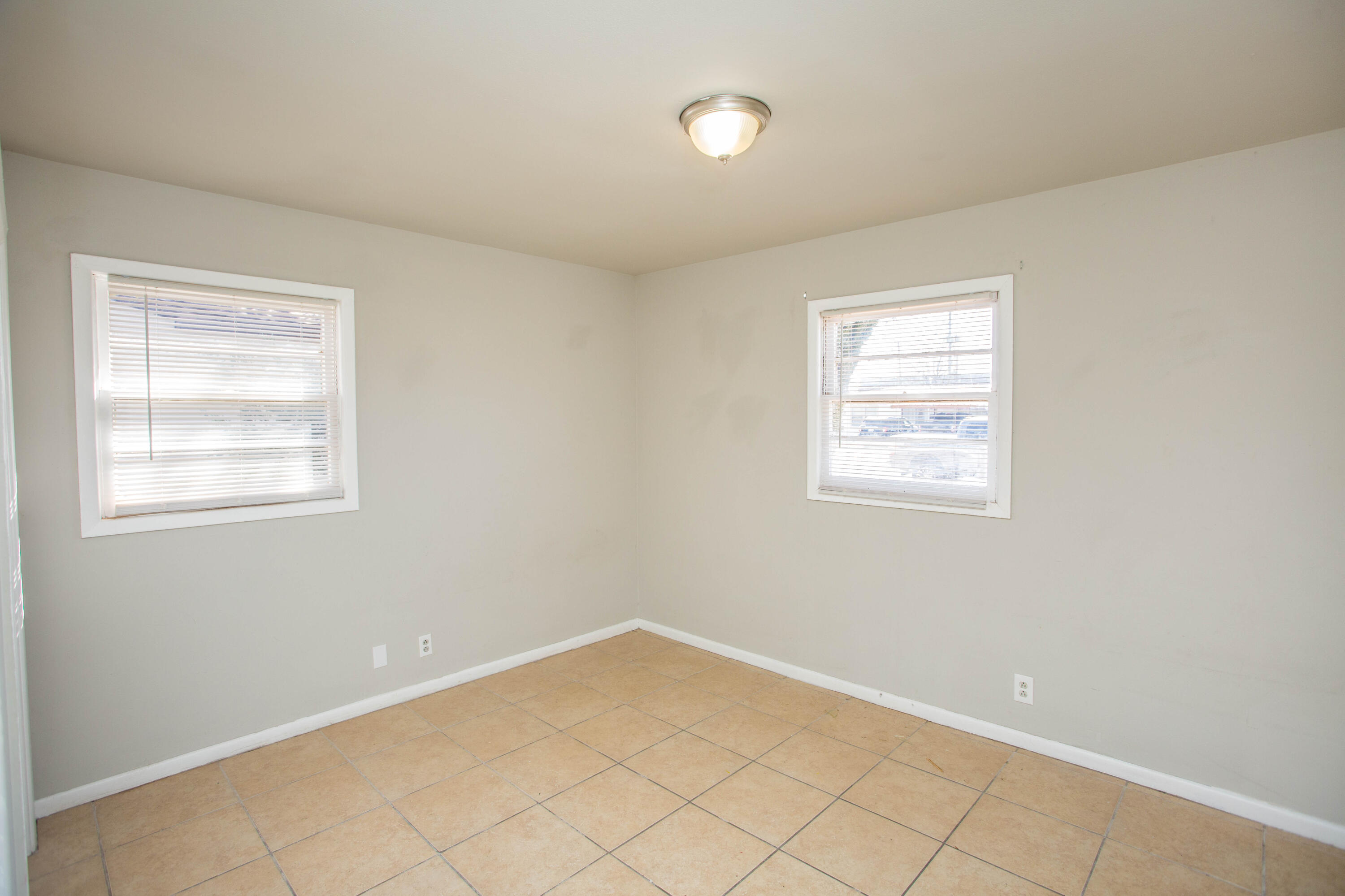 1920 49th Street Lubbock, TX 79412 - Photo 14 of 22 f