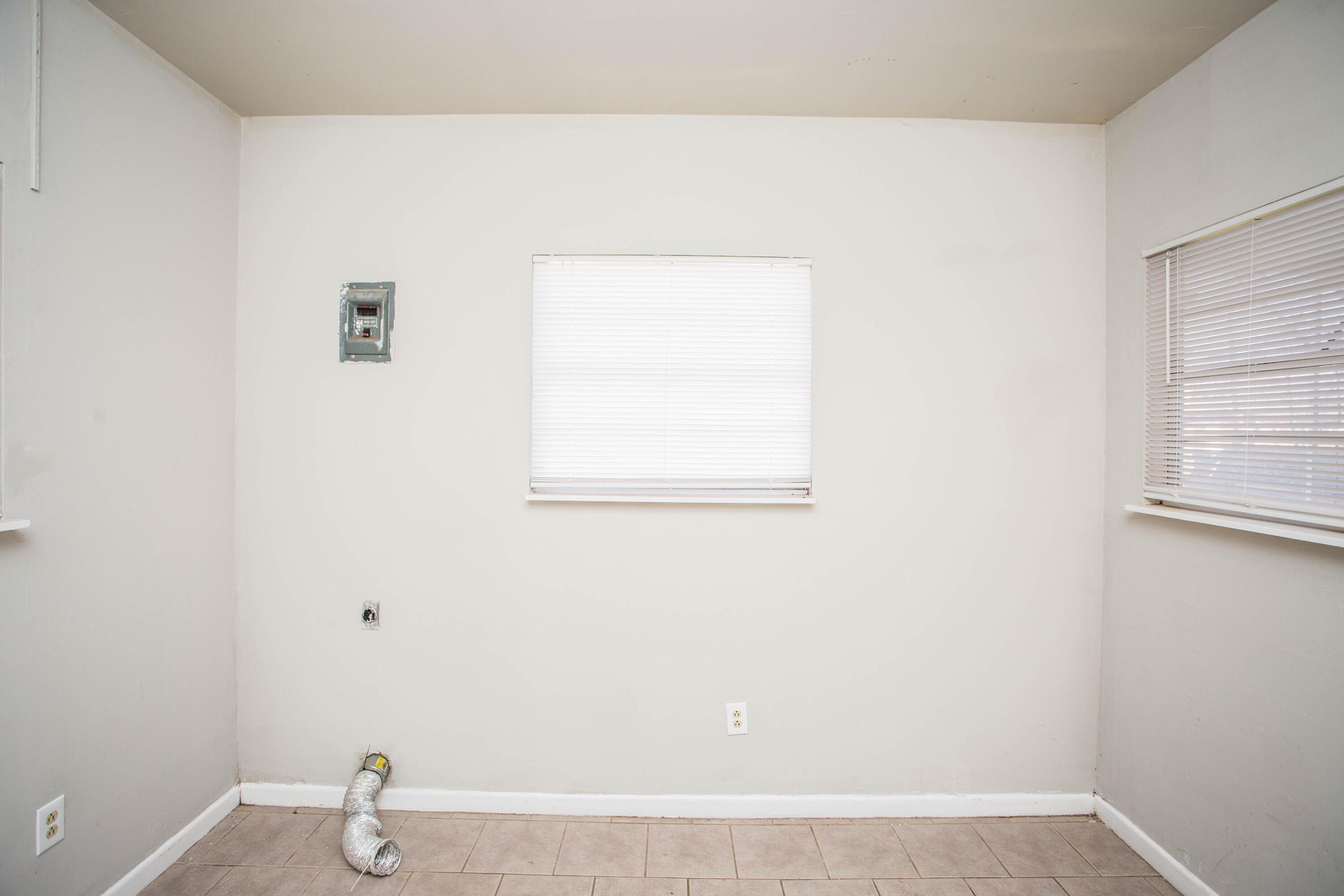 1920 49th Street Lubbock, TX 79412 - Photo 18 of 22 h