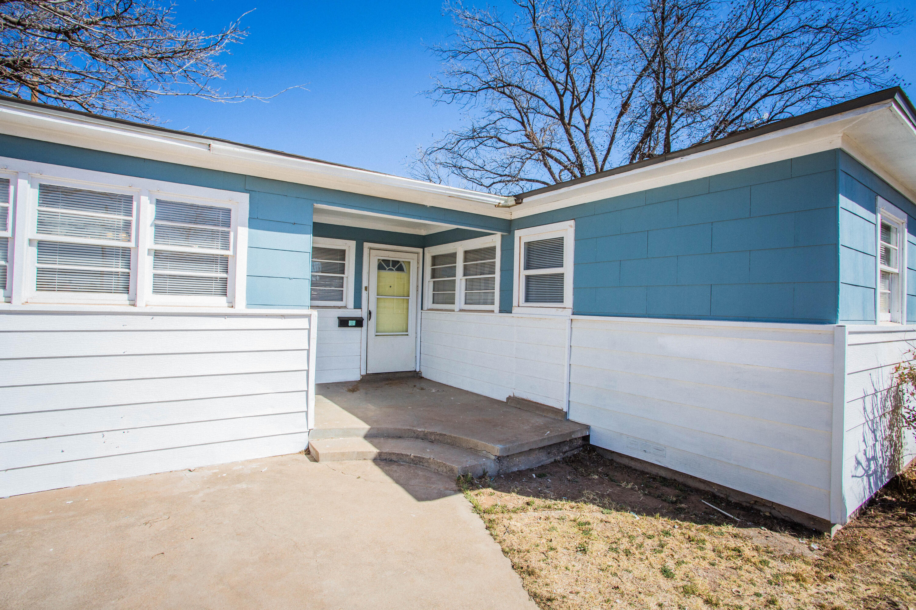 1920 49th Street Lubbock, TX 79412 - Photo 2 of 22 aa