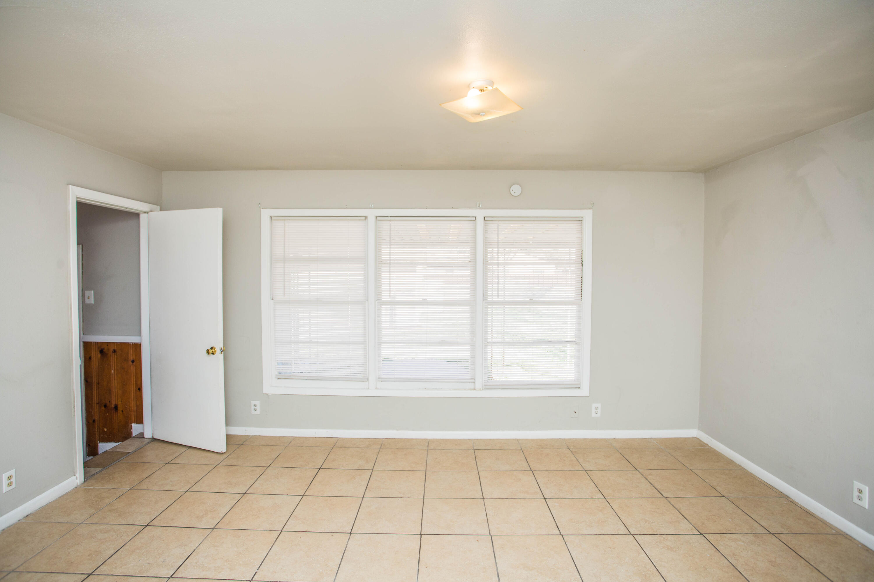 1920 49th Street Lubbock, TX 79412 - Photo 5 of 22 bb