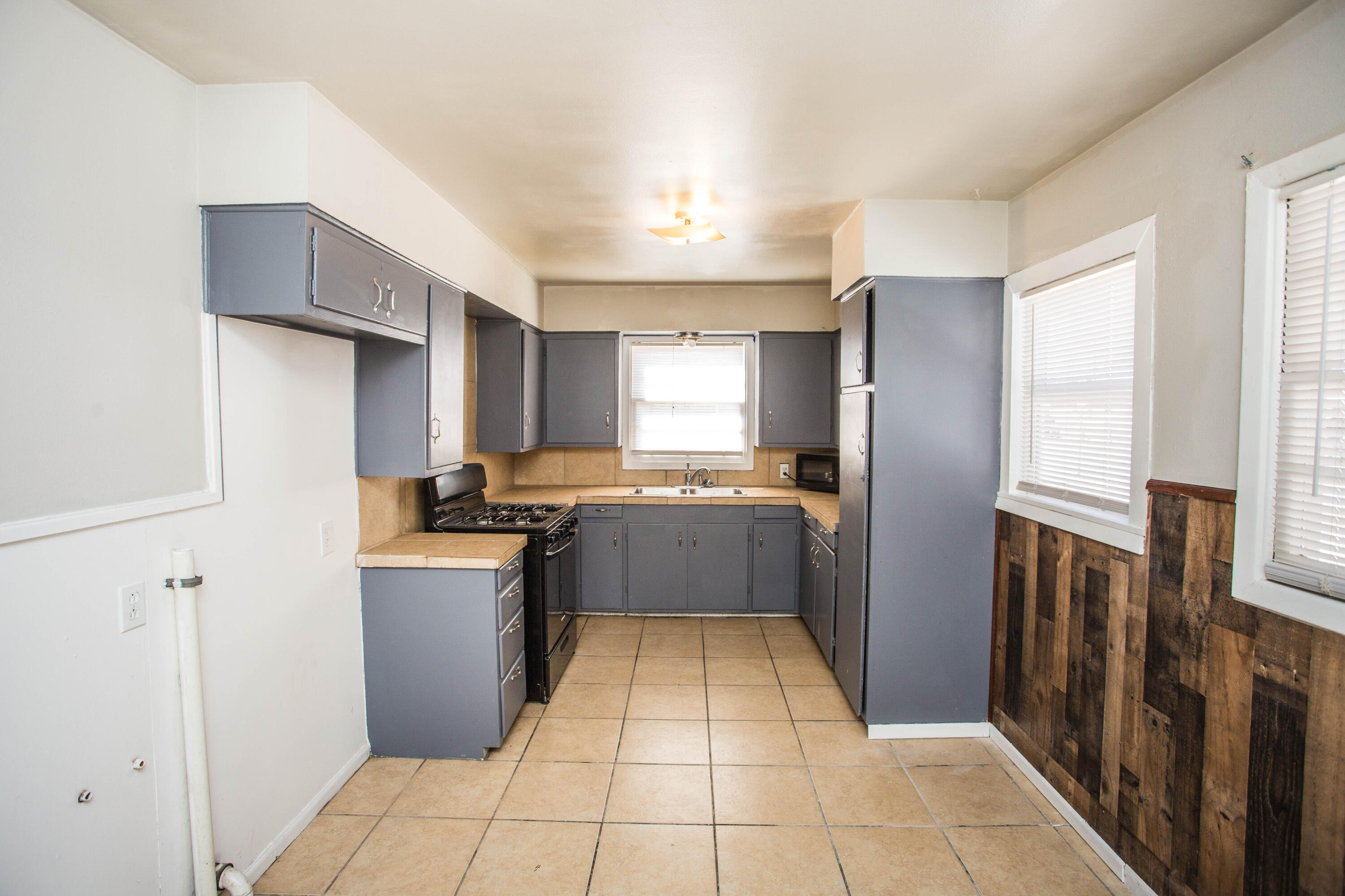 1920 49th Street Lubbock, TX 79412 - Photo 6 of 22 c