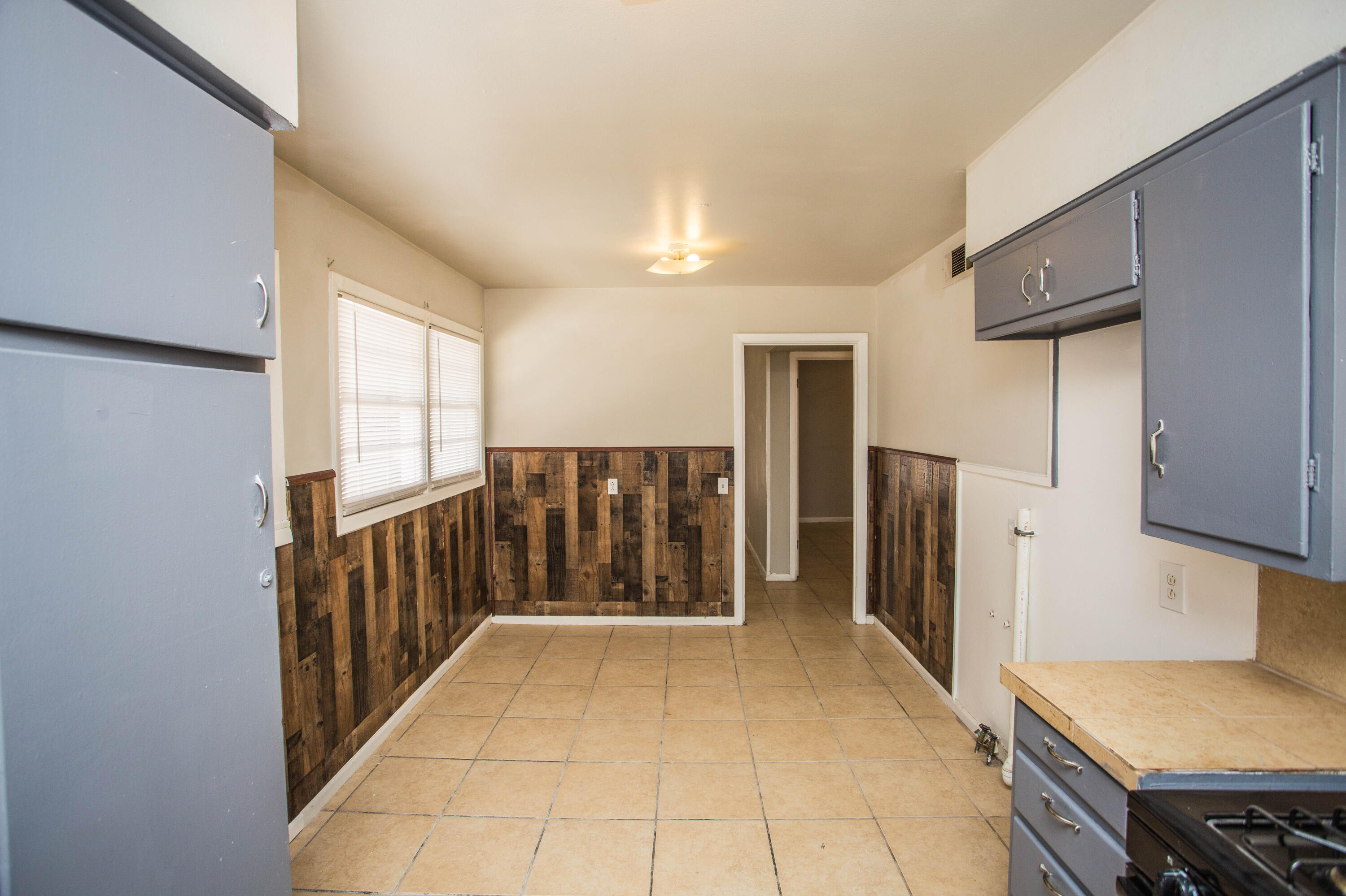 1920 49th Street Lubbock, TX 79412 - Photo 8 of 22 cb