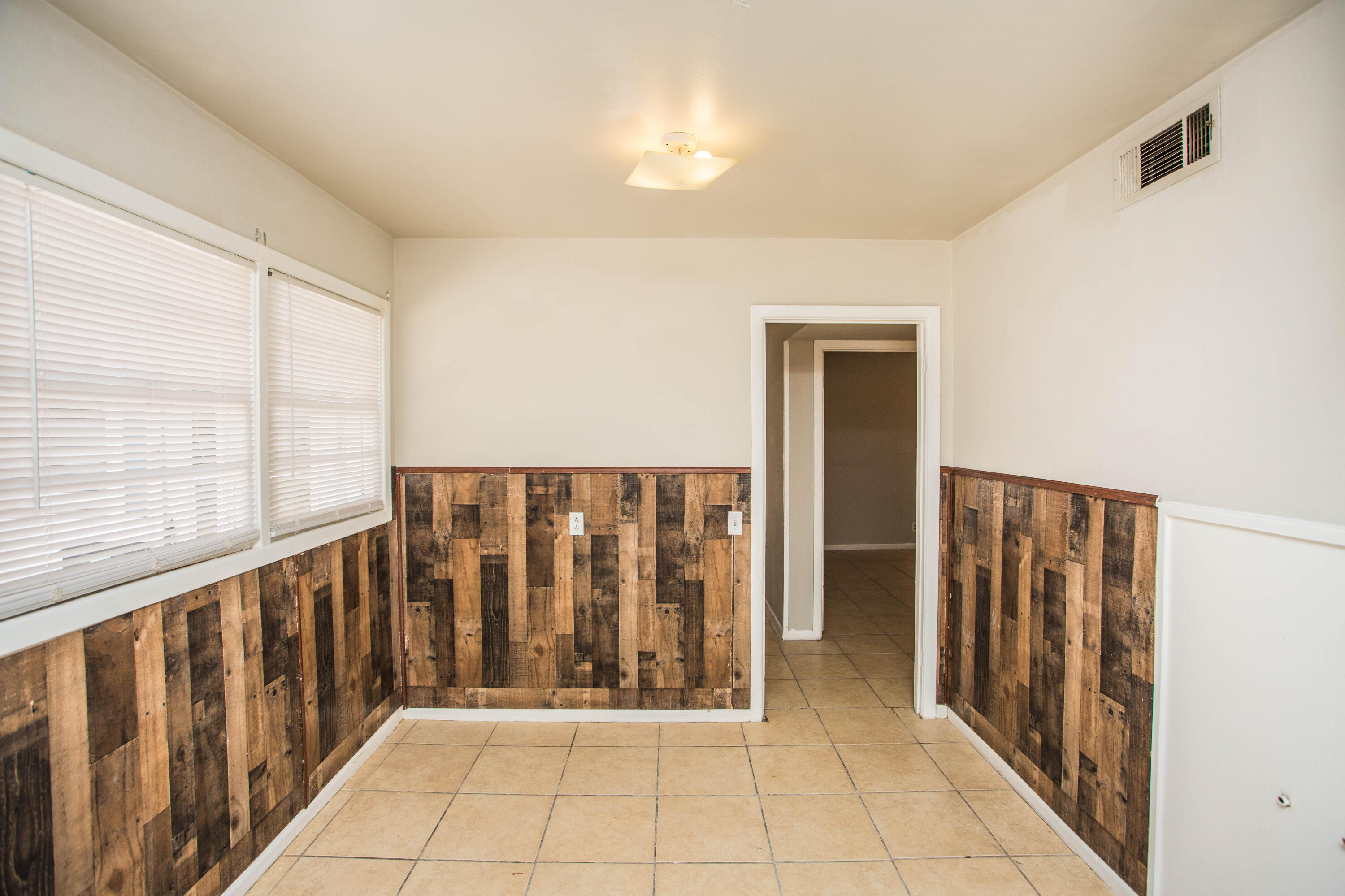 1920 49th Street Lubbock, TX 79412 - Photo 9 of 22 cc