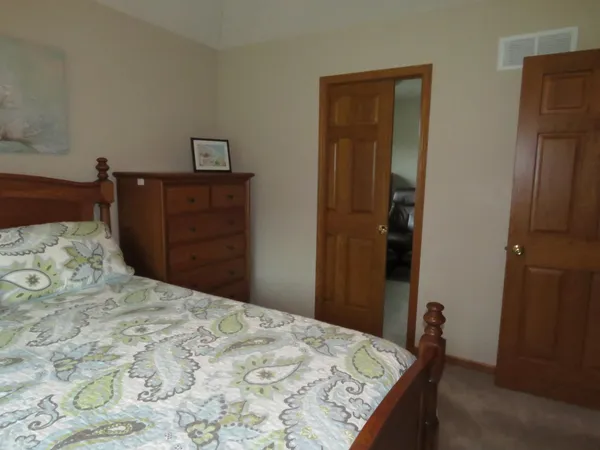 $424,900 | 924 Balsam Court Northeast, Pine Island, MN 55963